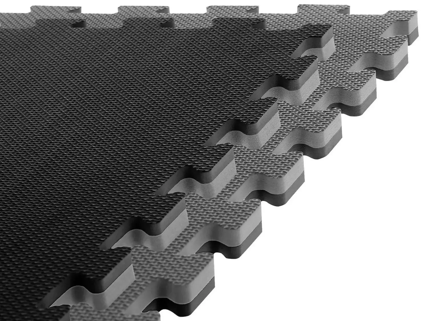 black and gray training mat