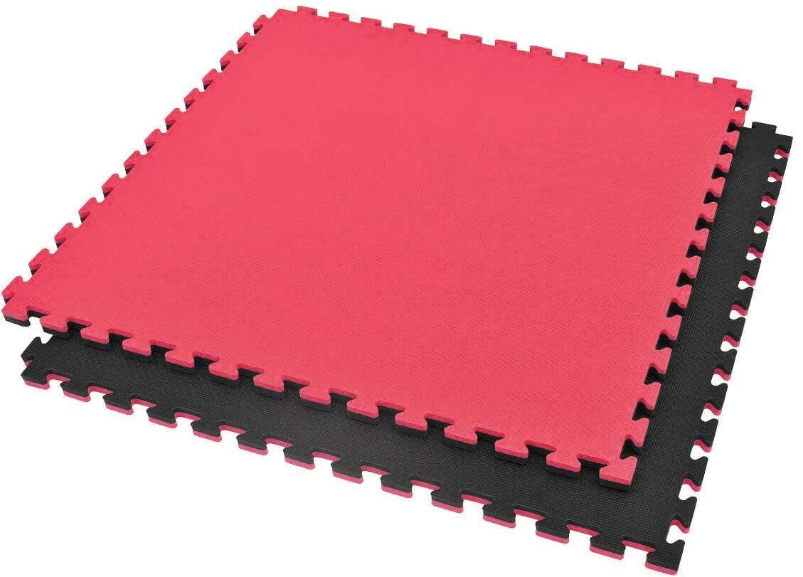 Puzzle mat red black