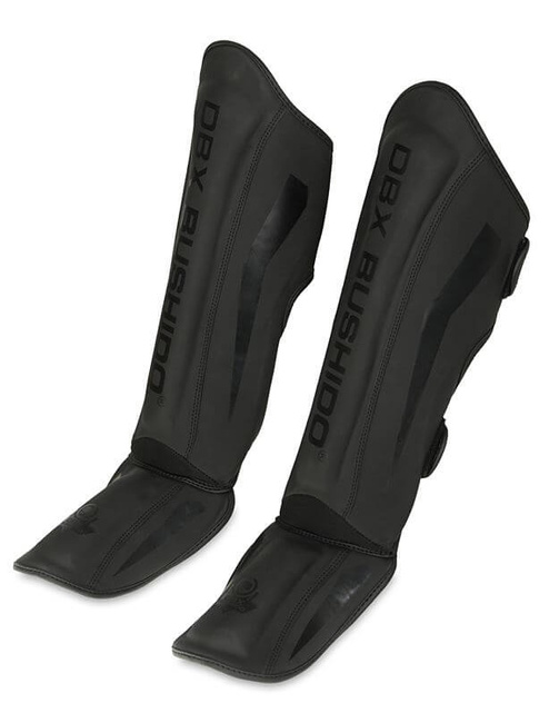 Shin guards - shin guards "Black Master" - L