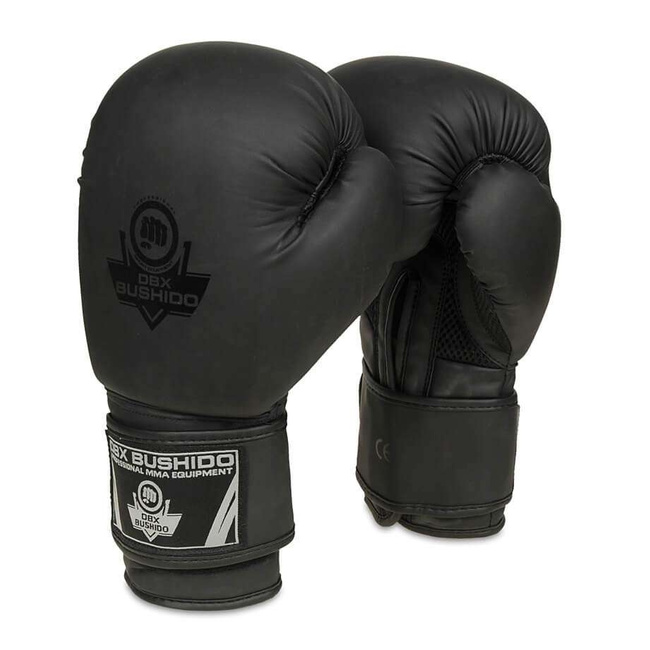 Boxing set: 407 boxing gloves + wraps + mouthguard