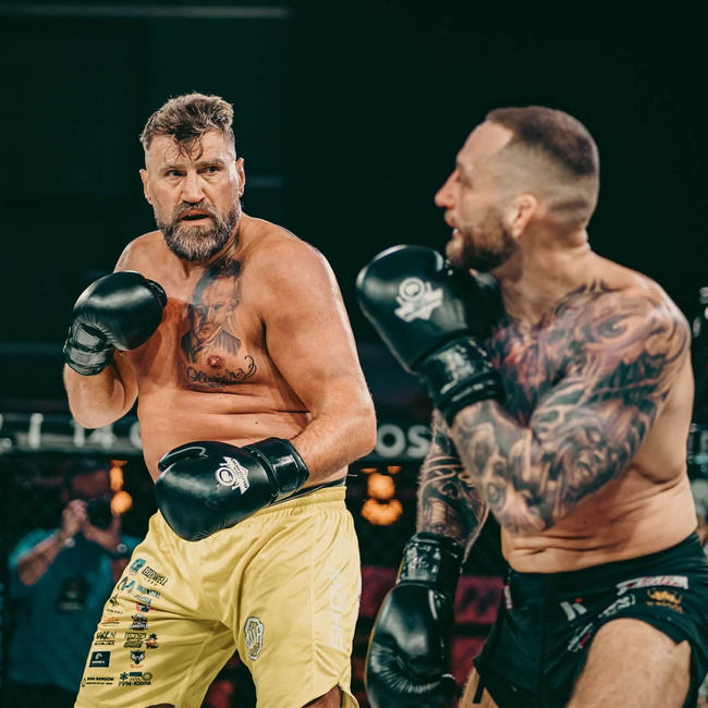 Boxing Gloves 10oz - Classic Black - Origin Series