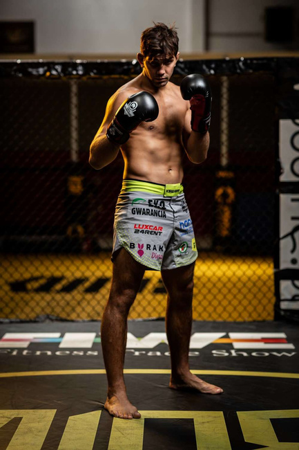 Boxing Gloves 12oz - Classic Red - Origin Series