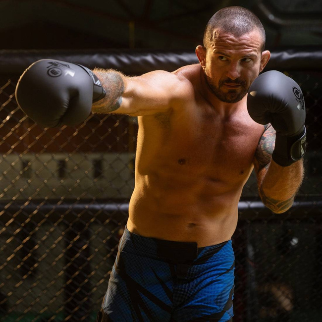 Rękawice bokserskie 16oz - Black Master - Valor Series