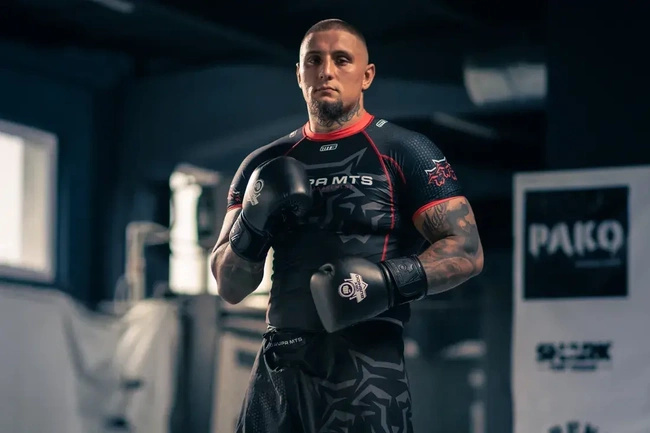 B-ProFight-12oz gloves