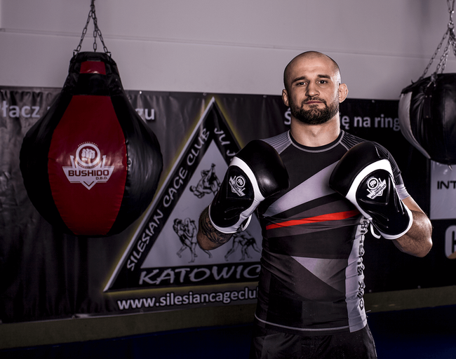 Boxing Gloves 10oz - Blaze White - Legacy Series