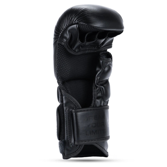 Warrior Black MMA Gloves - M