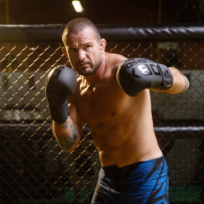 Boxing Gloves 12oz - Mono - Valor Series