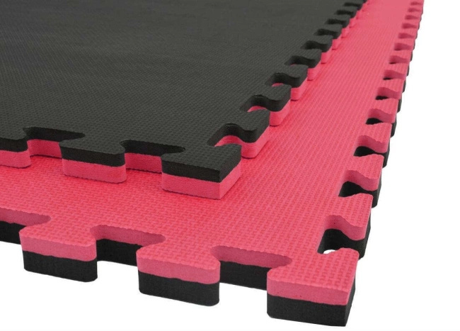 Exercise mat with Safety Certificate - Puzzle 1x1m - Tatami 4 cm - Black and Red