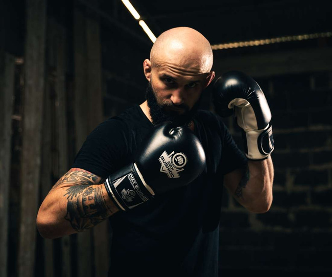 Boxing Gloves 16oz - Classic White - Origin Series