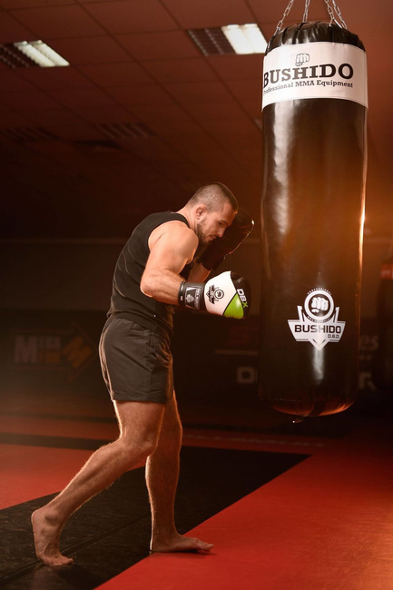 Boxing Bag - 140 White - 140 cm / 40 kg