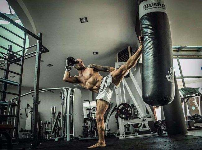 Boxing Bag - 140 White - 140 cm / 40 kg