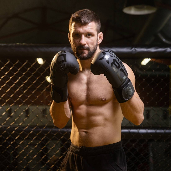 Boxing Gloves 12oz - Mono - Valor Series