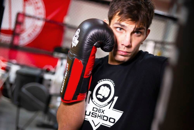 Boxing Gloves 10oz - Phantom Red - Valor Series