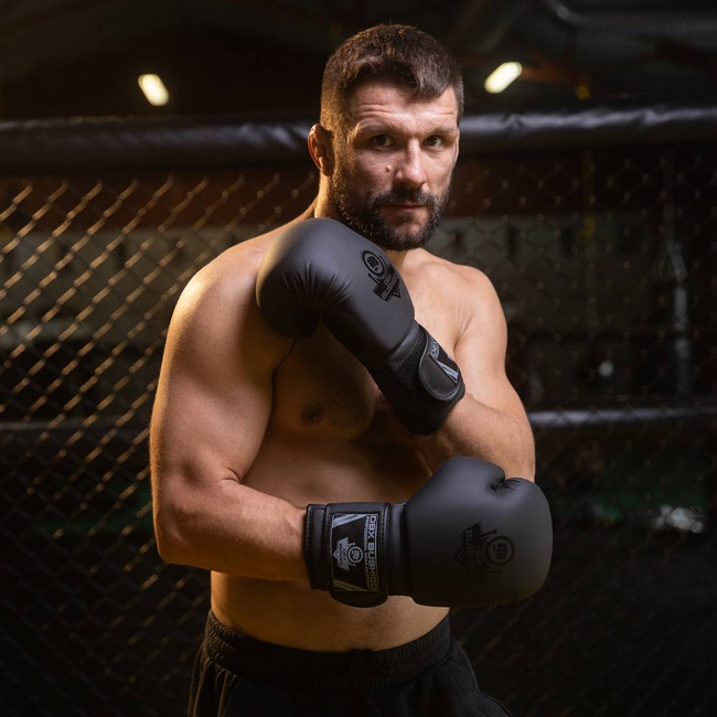 Rękawice bokserskie 14oz - Black Master - Valor Series