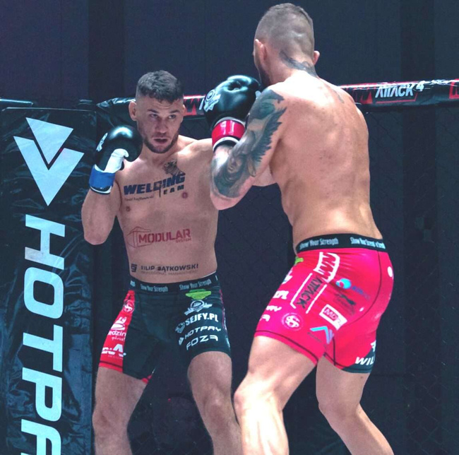 Boxing Gloves 12oz - Classic White - Origin Series