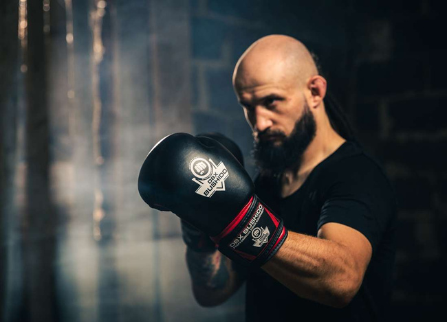 Boxing Gloves 10oz - Classic Red - Origin Series